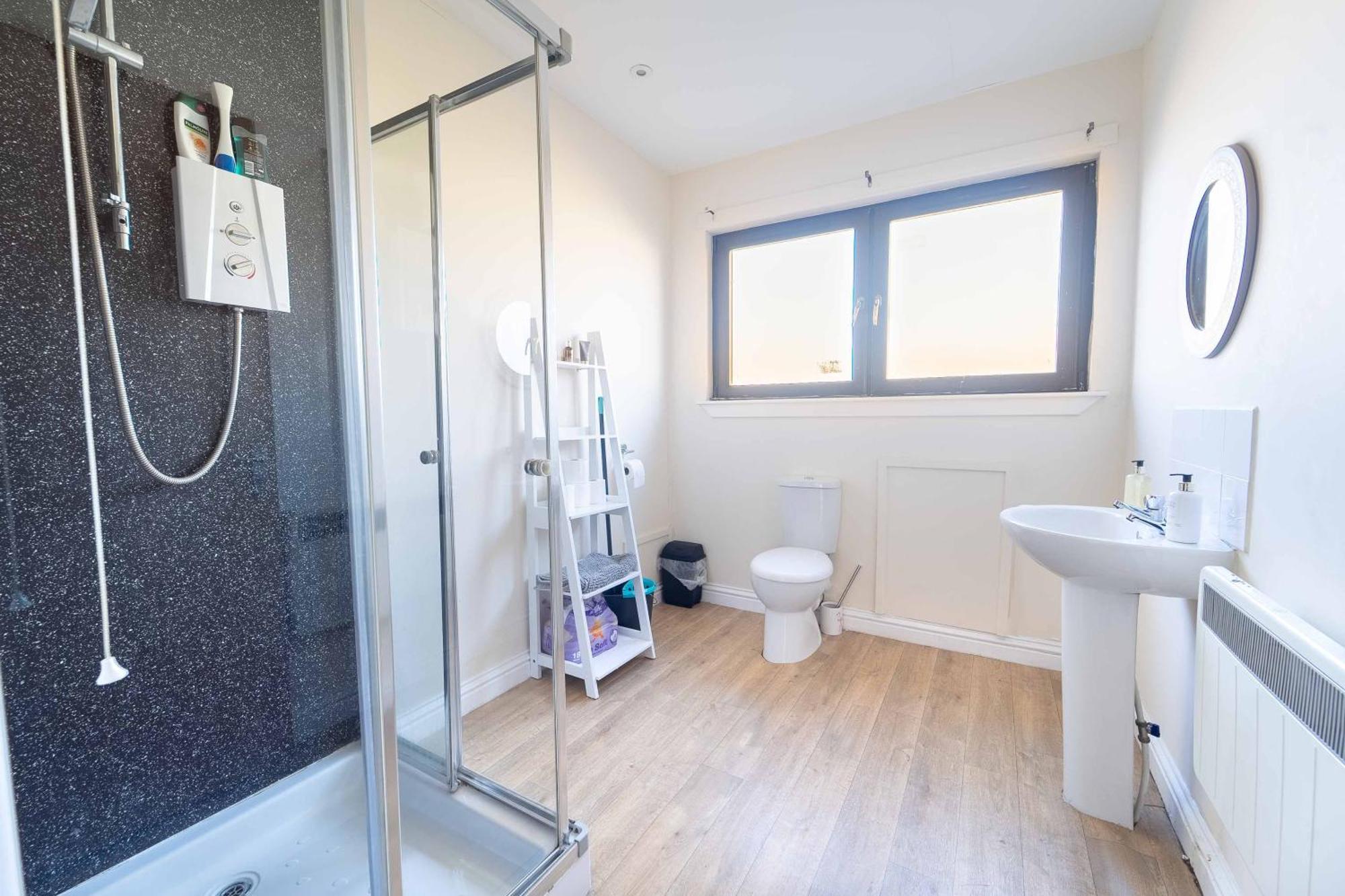 Ben View Apartments Flat A Caol Bagian luar foto